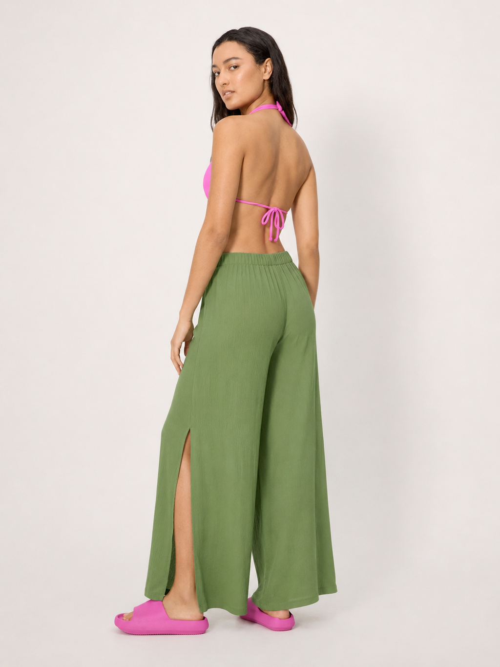 Pantaloni mare donna verdi a palazzo con spacchi